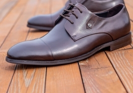 Броги жгучего цвета. 