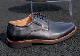 Для тех кто рождён в костюме. 