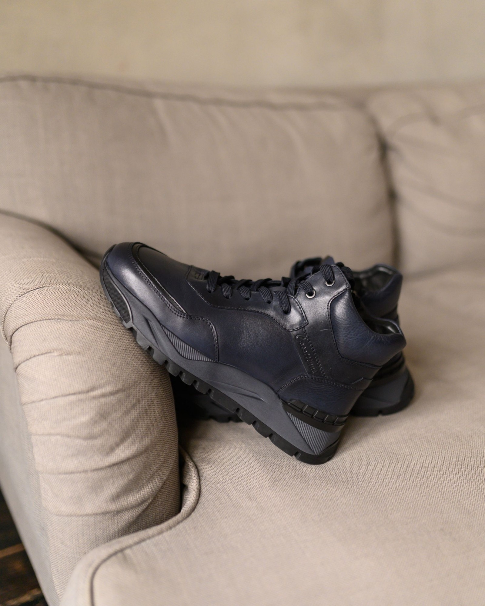 Демисезонные кроссовки Cosottinni (144)