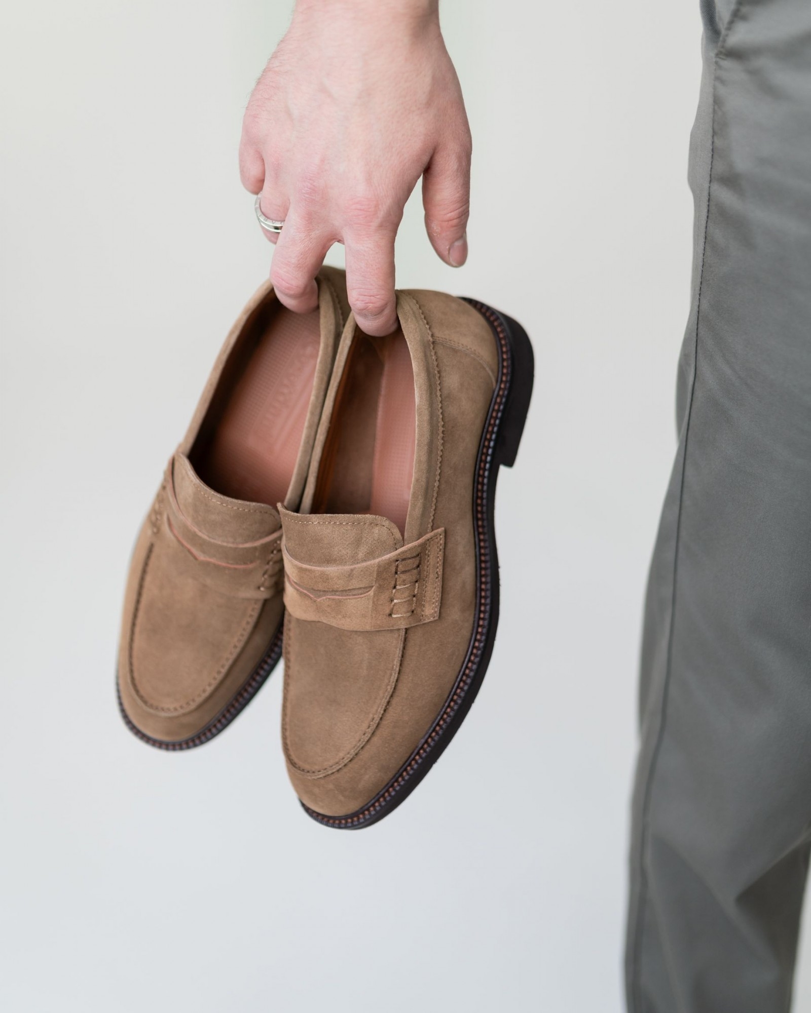 Замшевые лоферы Cosottinni (267)